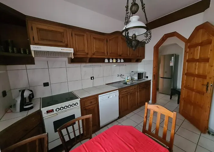 Agas Vendeghaz בית הארחה 3*